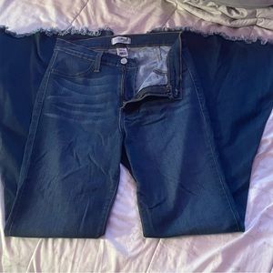 Flared Judy Blue Jeans - Size 11/30
